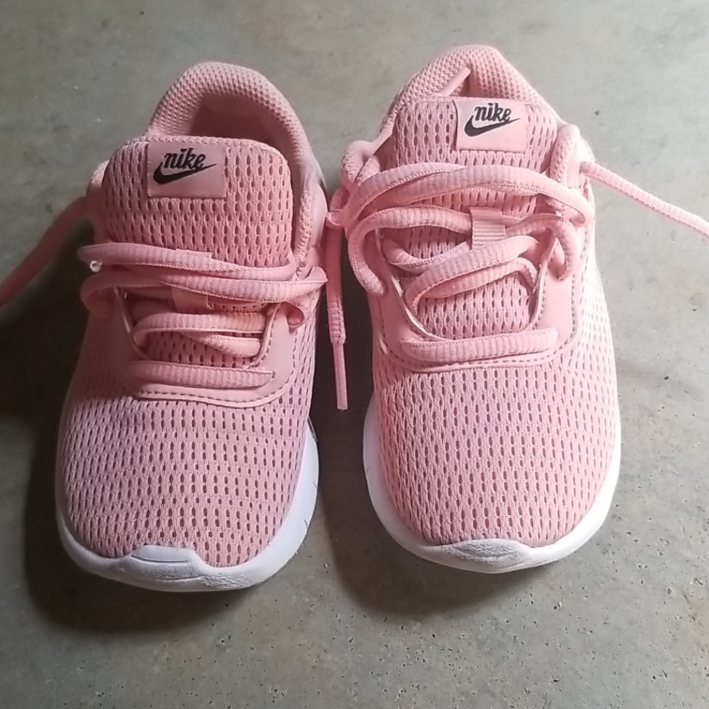 Girls Nike
